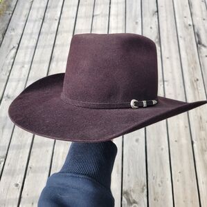 6 7/8 Black Cherry Cowboy Hat